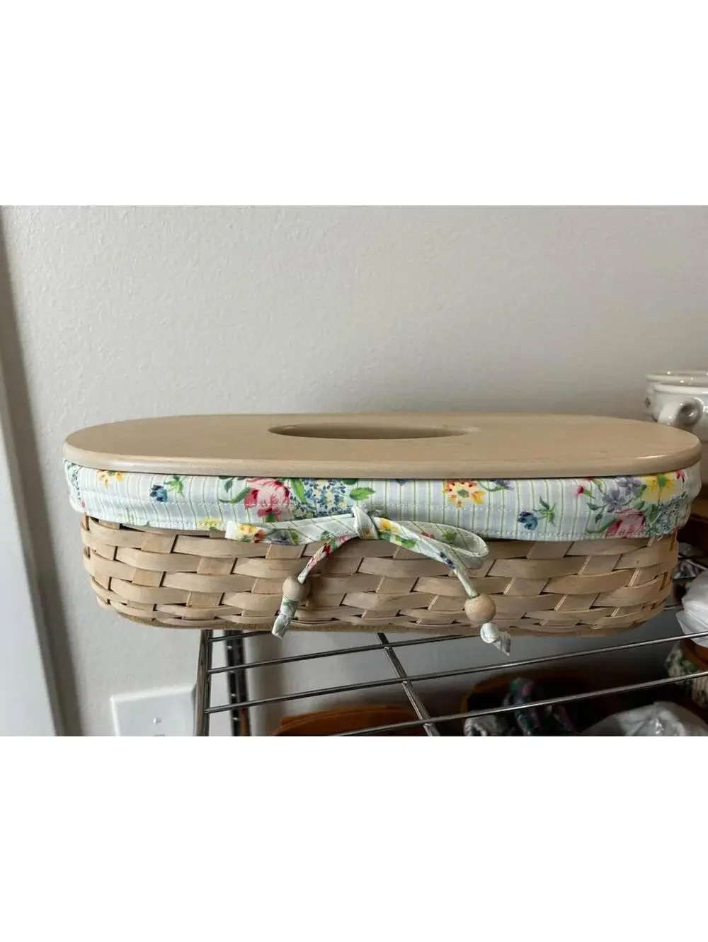 Longaberger Boutique tissue basket soft white mixed bouquet floral liner & lid